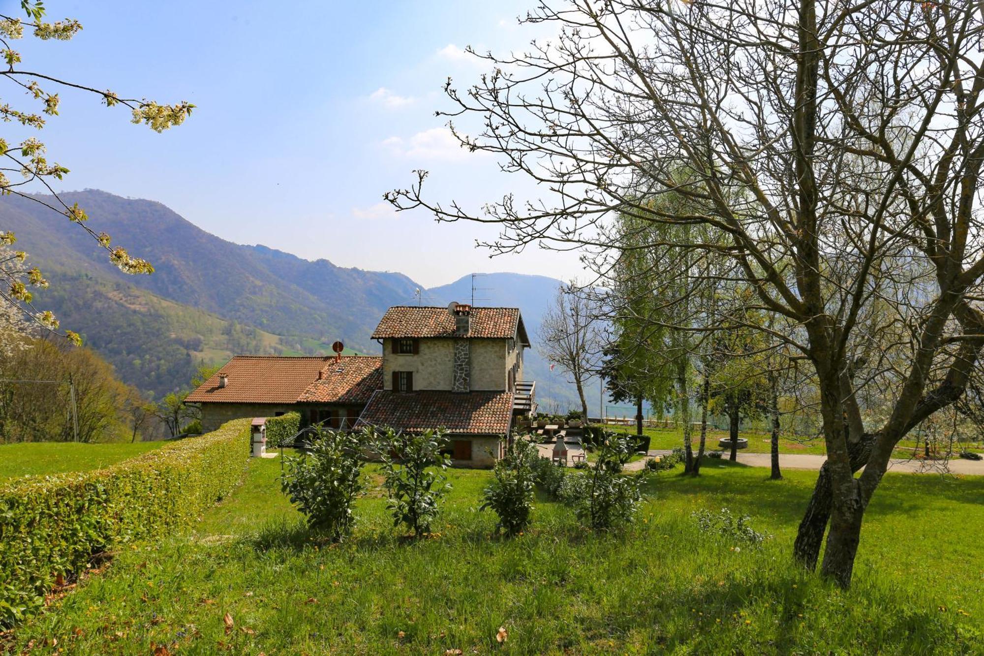 Casa Vacanza Pratolungo Villa Zogno Eksteriør bilde